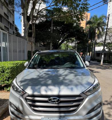 HYUNDAI TUCSON 1.6 16V T-GDI GASOLINA GLS ECOSHIFT HYUNDAI TUCSON 1.6 16V T-GDI GASOLINA GLS ECOSHIFT